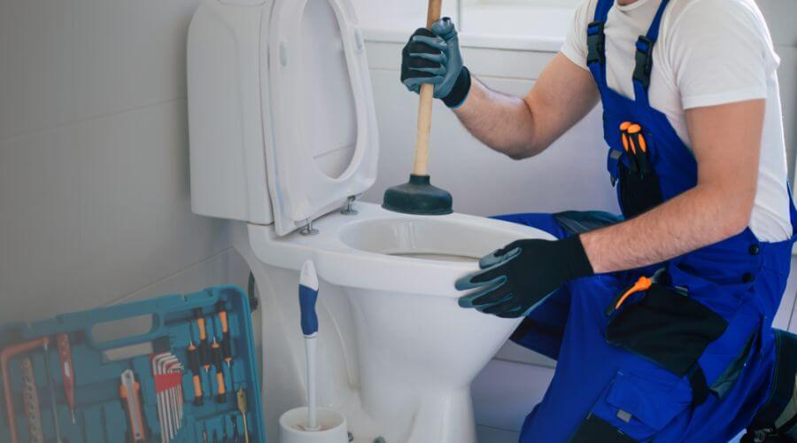 sewer line plumber in Redwood City, CA